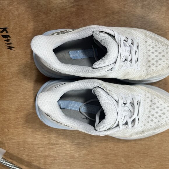 Hoka One One Clifton 9 Women's Size 8 B(Medium) Running Shoes White - Picture 8 of 9